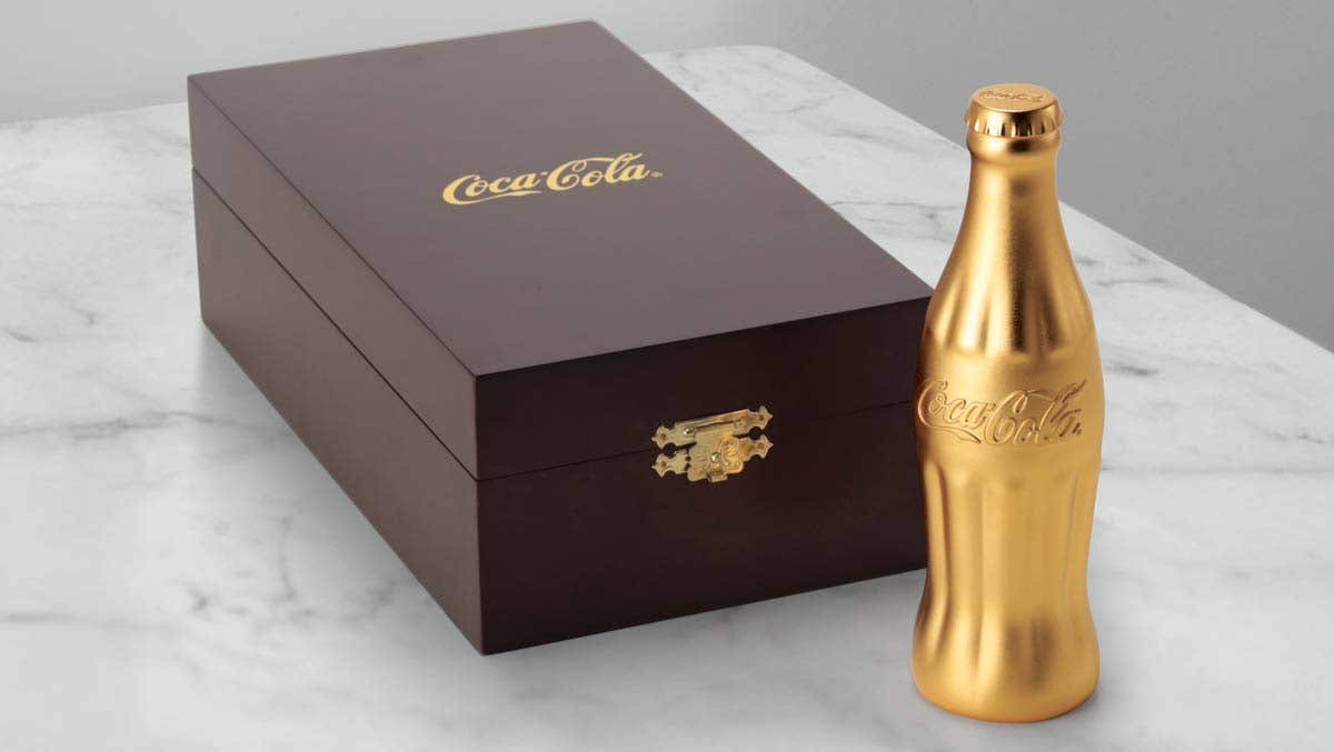 24K Gilt Bottles and Cans Coca-Cola, Malaysia