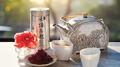 Mid-Autumn Must-Haves: Elevate Your Celebration with Exquisite Gifts and Festive Essentials